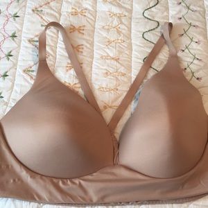 Victoria’s Secret Beige Plunge Bra